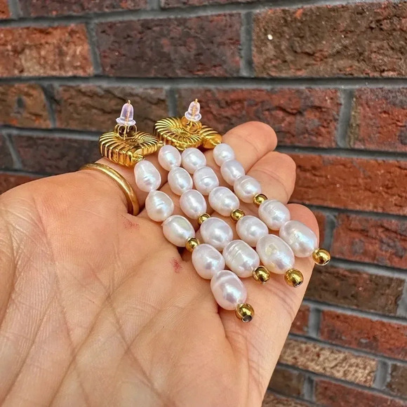 Freshwater Pearl 18K Gold Stainless Steel Waterproof Tassel Shell Earrings - Picture 12 of 15